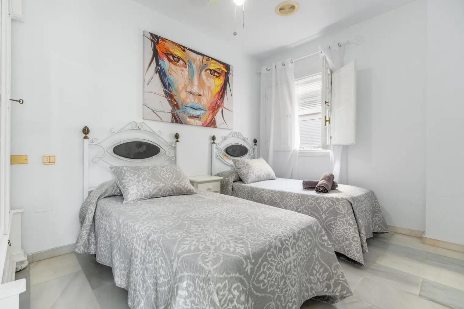 Amazing Penthouse On The Beach, Sea Views, Wifi, Airconditioning And Parking Torrevieja Exterior foto